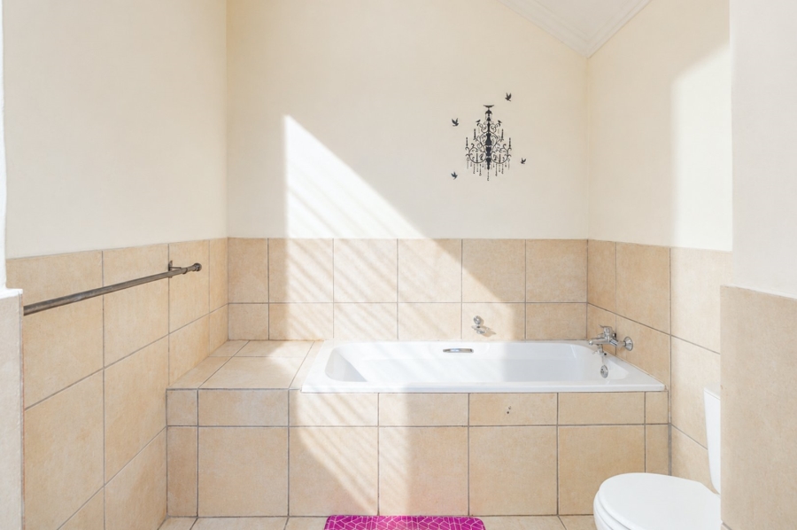 3 Bedroom Property for Sale in Landsmeer Residential Estate North West